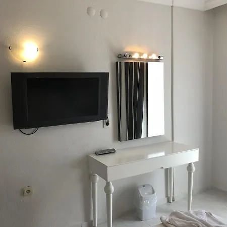 Otel Karadede Çeşme